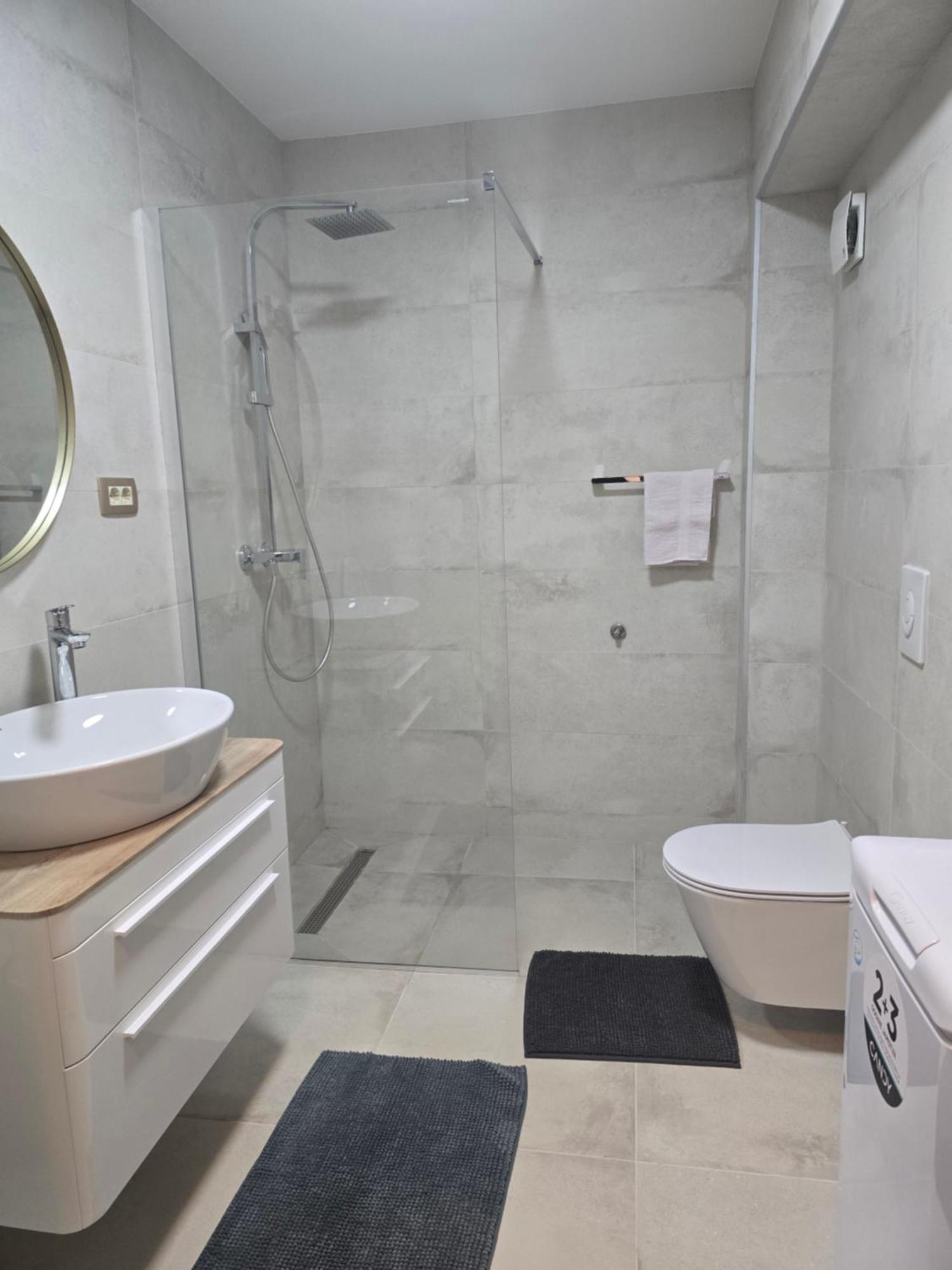 Apartman Mate Luka Makarska Buitenkant foto